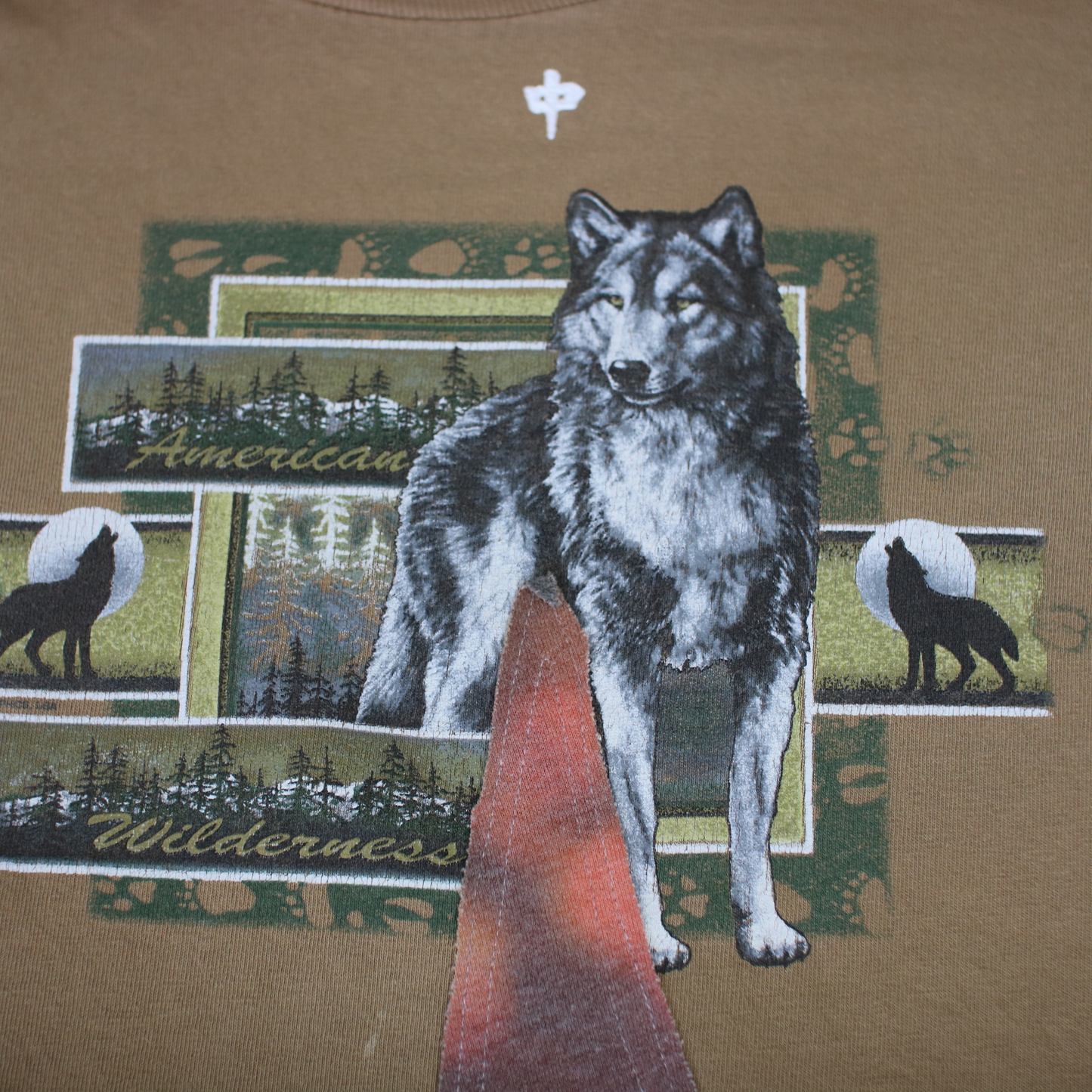 "frozen wolf" collage tee