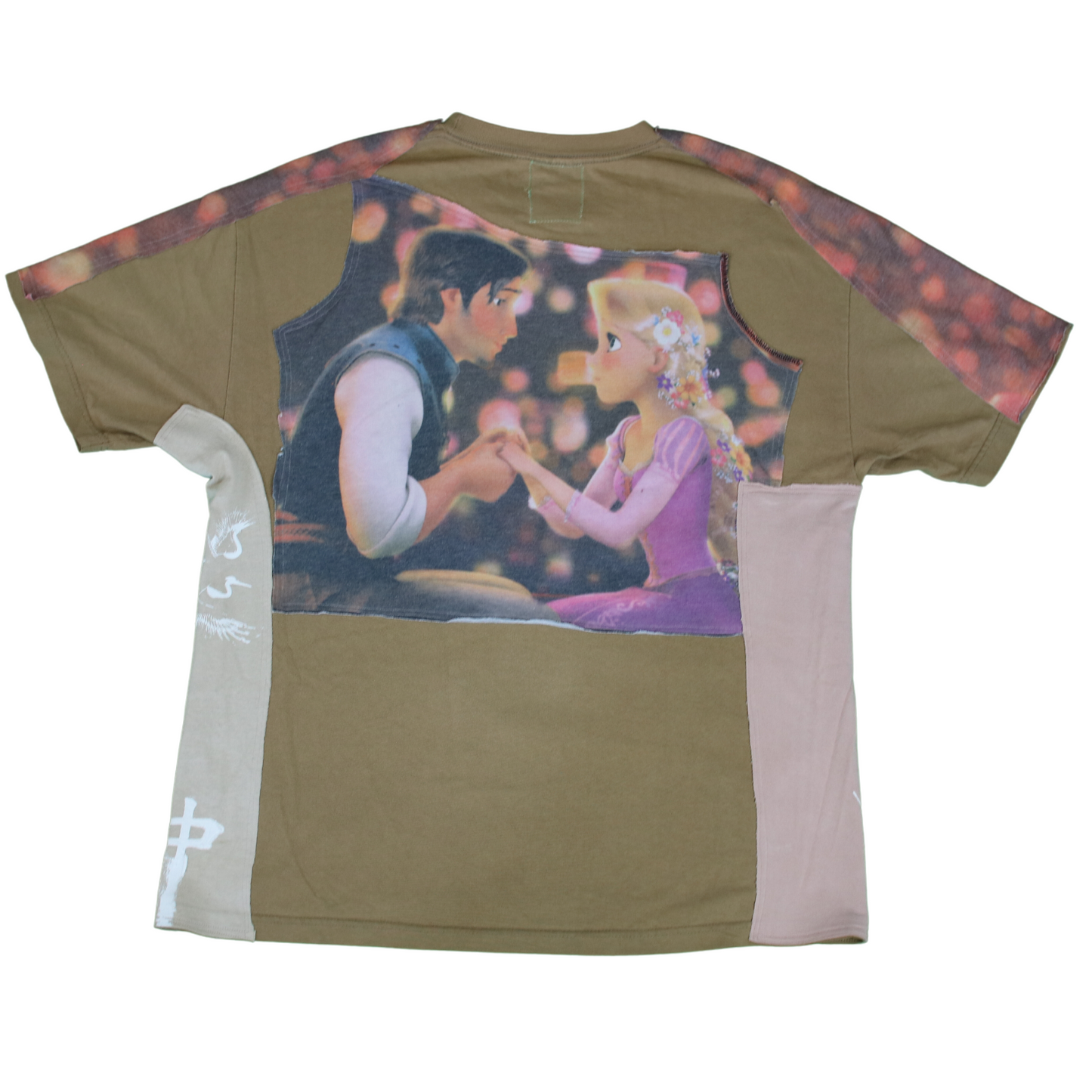 "frozen wolf" collage tee